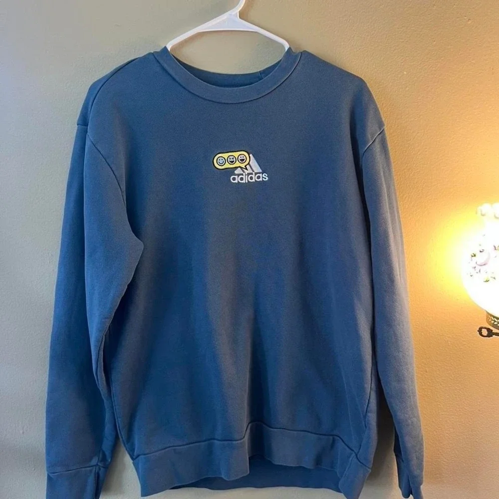 Adidas Smiley Face Crewneck Sweatshirt Blue Mens‎ Size Medium Pullover